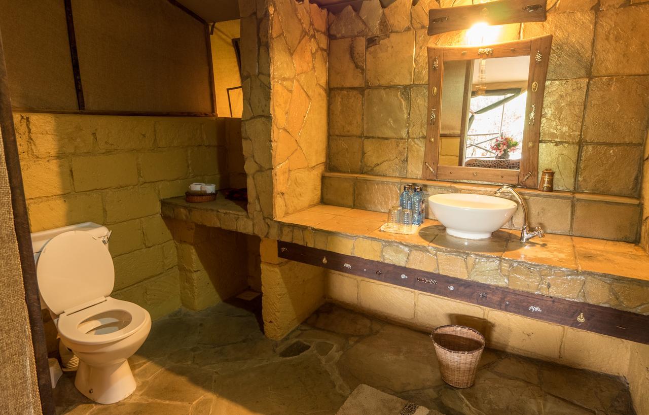Rhino Watch Safarilodge Mweiga Экстерьер фото