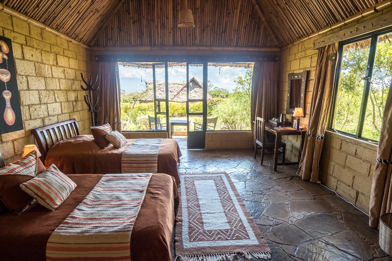 Rhino Watch Safarilodge Mweiga Экстерьер фото
